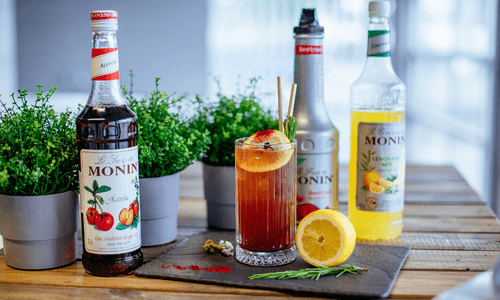 Des sirops qui servent à faire des cocktails